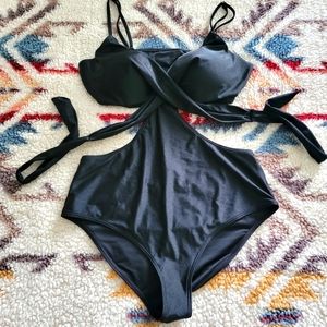 Mollie Crisscross tie back One Piece Swimsuit